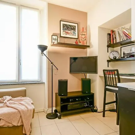 Gemini House On Apartmán Mandello del Lario