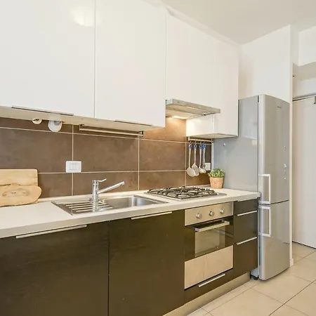 Gemini House On Appartement Mandello del Lario