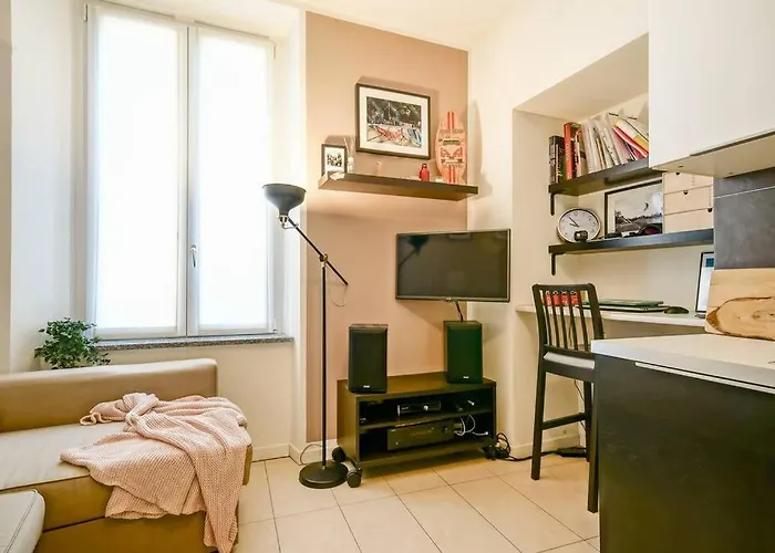 Gemini House On アパート マンデッロ・デル・ラーリオ